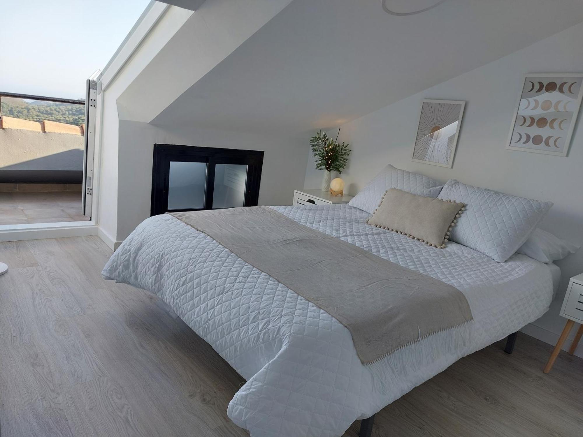 Duplex Bellas Vistas Ojén Eksteriør billede